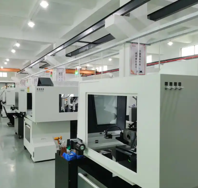 Haozhifeng Machinerys Al6061 CNC-bearbetningsdelar skickas i bulk till EU-marknaden för avancerad utrustning